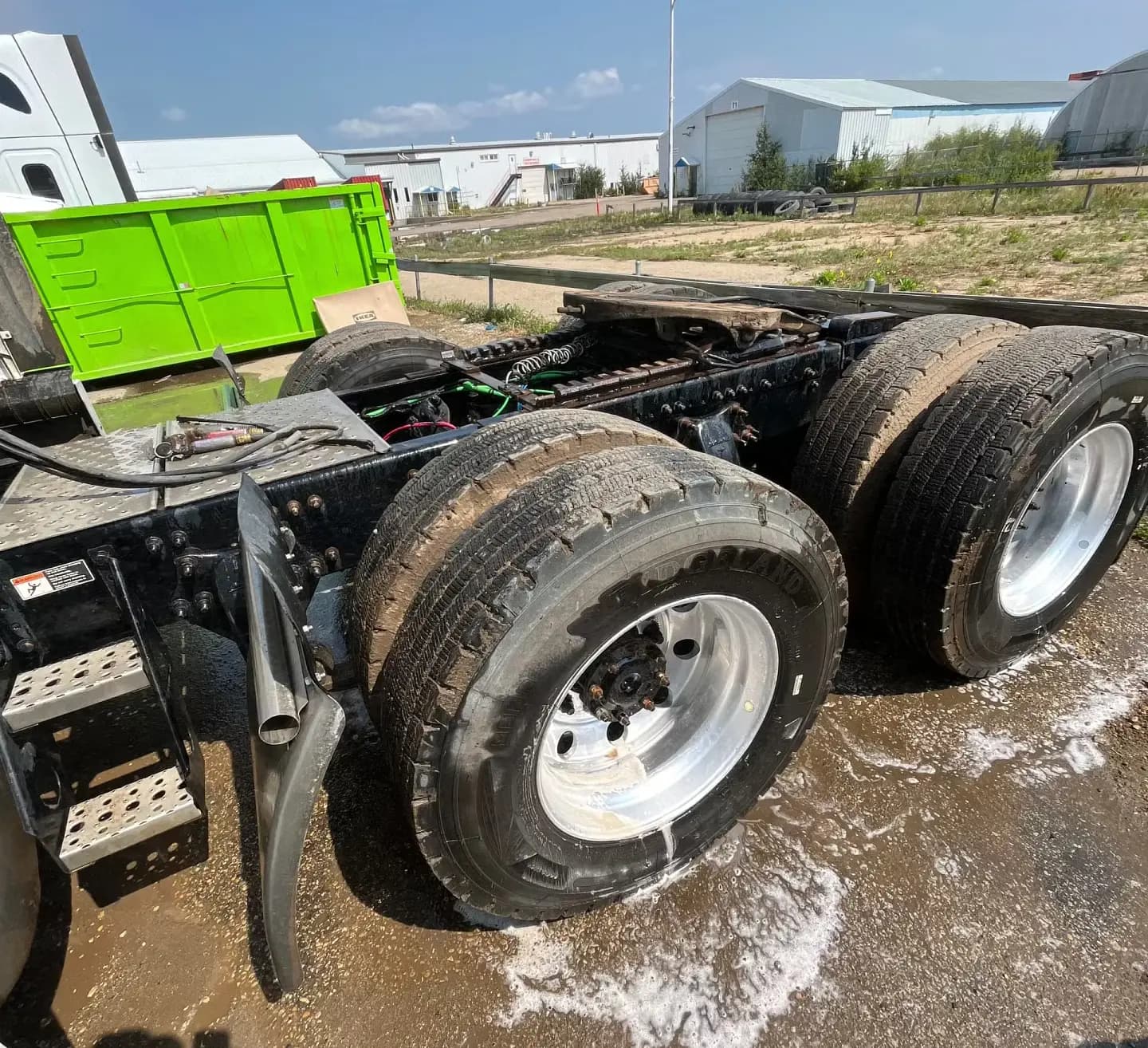 Fleet Vehicle Cleaning Services in Hudson
