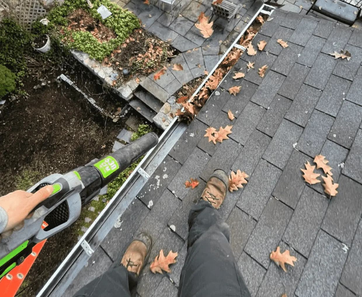 Gutter Cleaning Services in Hudson